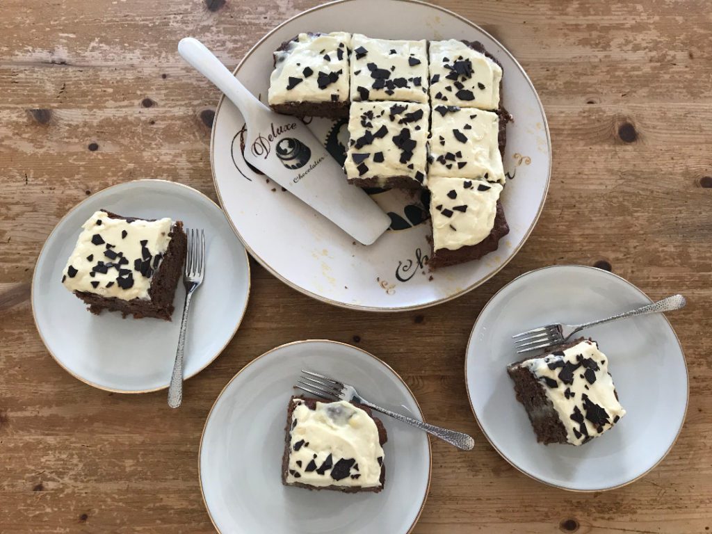 Göttliche Milchmädchen Eierlikör-Brownies - Fräulein Ordnung