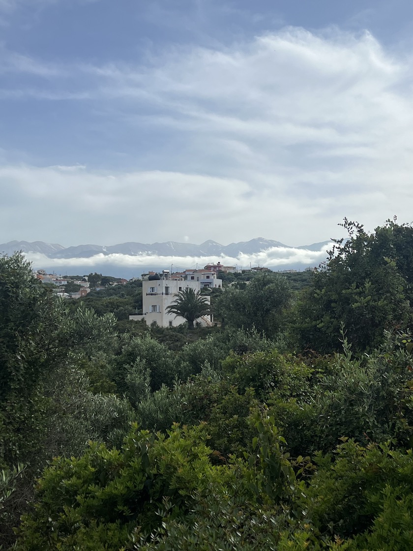 Light Love und Yoga Crete